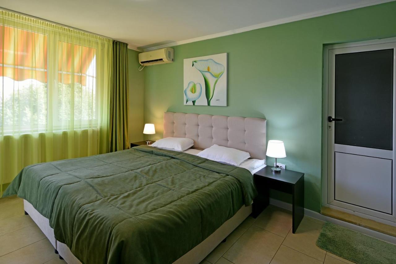 בלצ'יק Villa Holiday מראה חיצוני תמונה