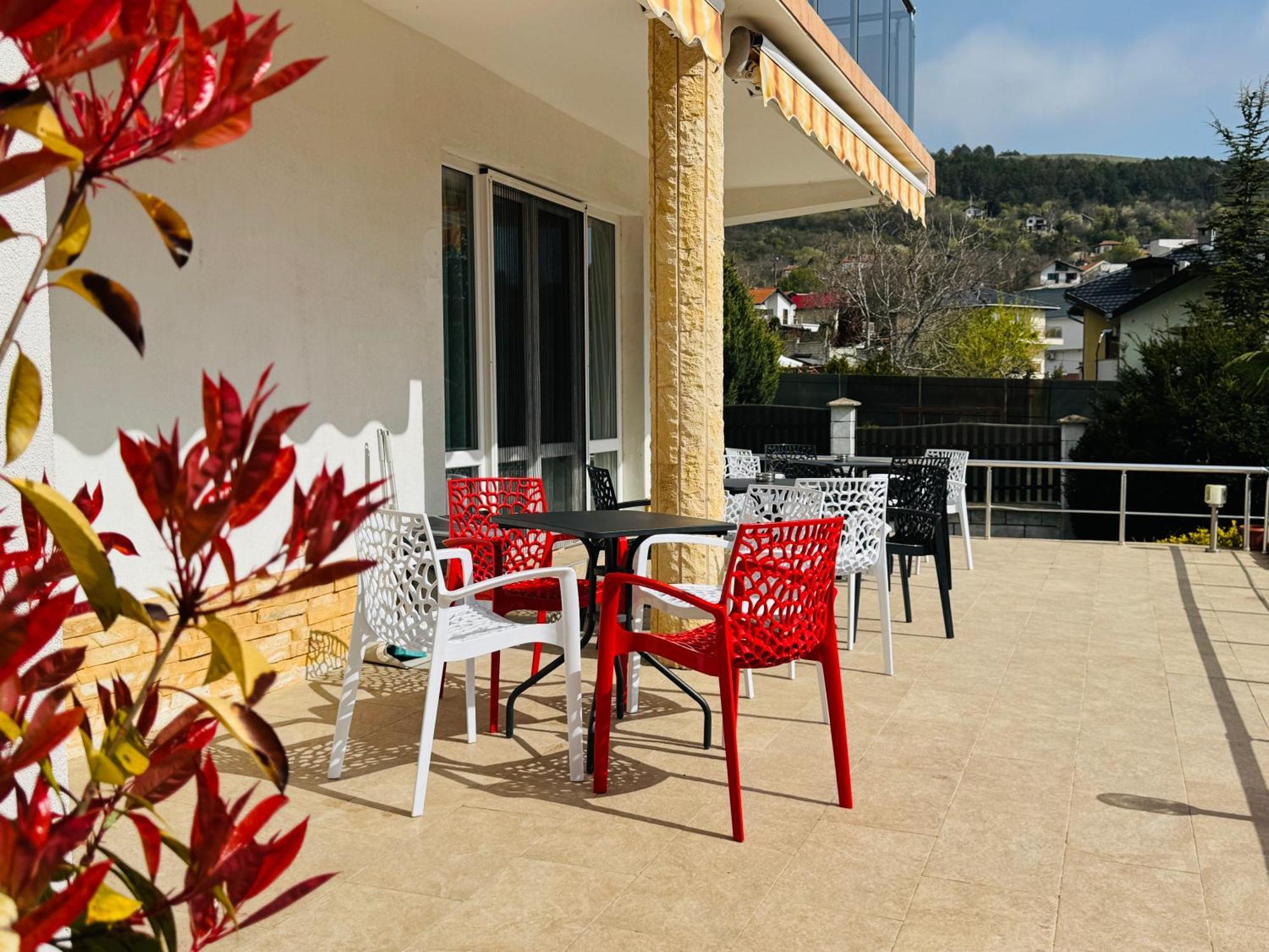 בלצ'יק Villa Holiday מראה חיצוני תמונה